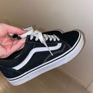 Black vans